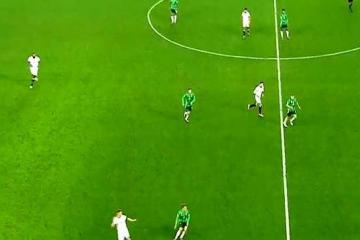 乐鱼-包含法国队翻盘日本队，辛杜高光表现的词条