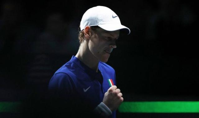 乐鱼官网-法网翻盘戴维斯杯，辛纳点燃赛场